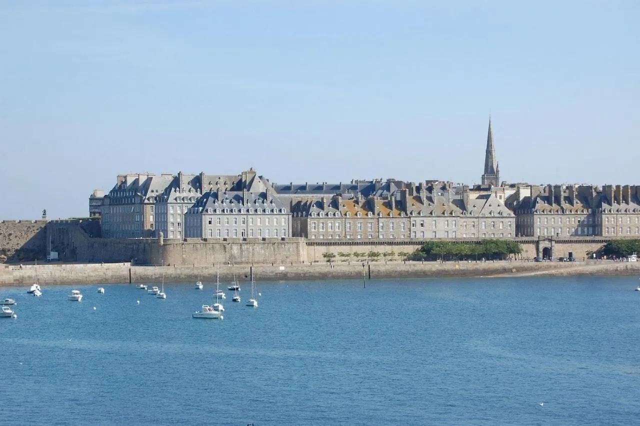 Apartment Douglas Saint-Malo